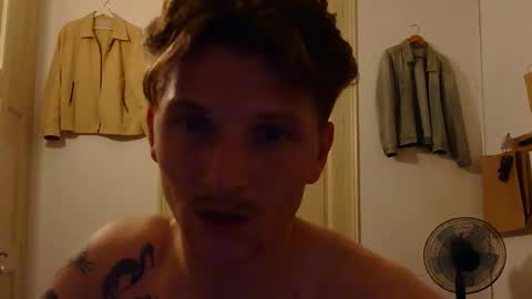 Snapshot of superhardxxxx chatting on October 2025 09:14:02 PM Ctrl My Body online show from October 2025 09:14:02 PM