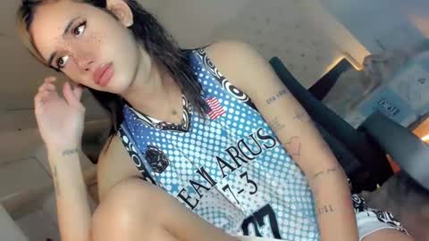 Erica Help me to reach my goal Superhotbabe1 online show from December 2024 01:02:02 PM