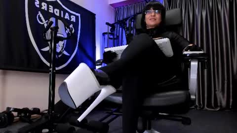 Sir Danny  Mistress Cleo  online show from June 2026 06:57:02 PM