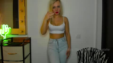 Natalie online show from May 2026 06:35:02 PM