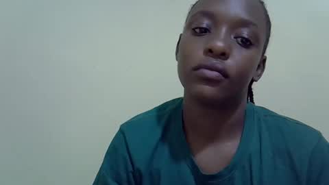 Snapshot of supersexy_ebony5 chatting on February 2025 12:11:02 PM camila online show from February 2025 12:11:02 PM