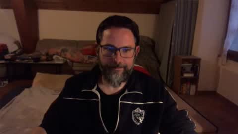 supersquirrel81 online show from October 2025 04:53:02 PM