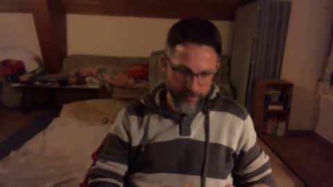 supersquirrel81 online show from November 2025 09:59:02 PM