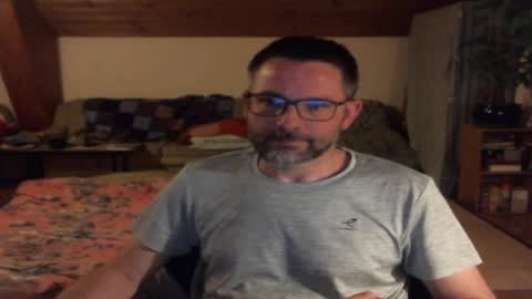 supersquirrel81 online show from May 2026 10:47:02 PM