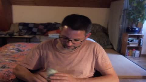 supersquirrel81 online show from May 2026 06:35:01 PM