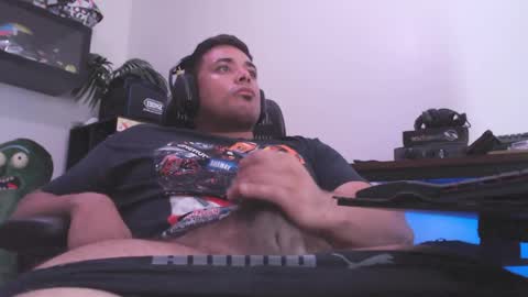 supertoaster69 online show from April 2026 02:36:02 PM