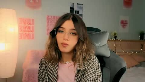 Sara online show from April 2026 01:15:01 PM