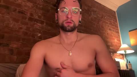 Snapshot of surfingjon chatting on November 2025 05:06:01 AM jon raws online show from November 2025 05:06:01 AM