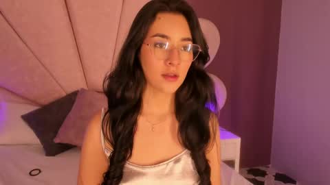 Snapshot of susa1userma_ chatting on February 2025 10:40:02 PM Susann online show from February 2025 10:40:02 PM