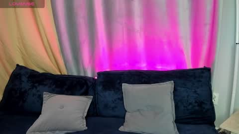 Annie online show from March 2025 01:31:02 AM