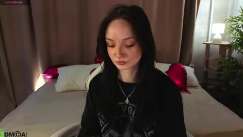 Annie online show from May 2026 01:21:01 AM