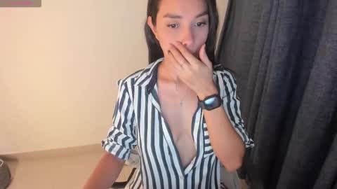 Snapshot of susan_arango chatting on October 2025 11:33:01 PM susan love online show from October 2025 11:33:01 PM