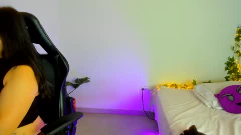 Dani online show from June 2026 05:28:02 PM