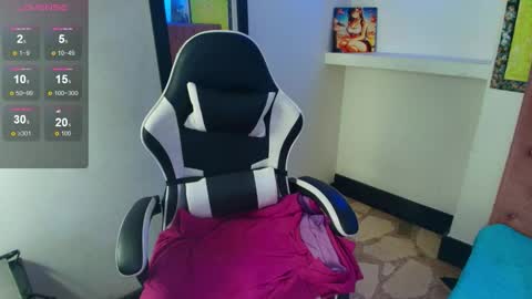 Snapshot of susan_moore29 chatting on October 2025 07:59:01 PM susan online show from October 2025 07:59:01 PM