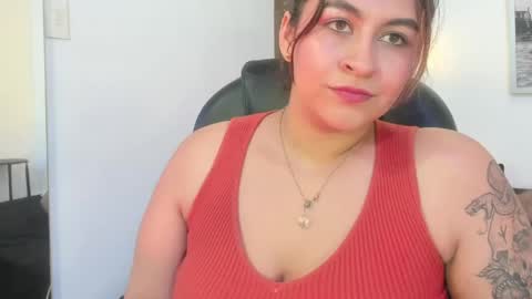 Snapshot of susana_garciia1 chatting on April 2026 04:04:01 AM Susana online show from April 2026 04:04:01 AM