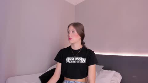 Snapshot of susana_huston chatting on October 2025 05:36:02 PM susana_huston online show from October 2025 05:36:02 PM