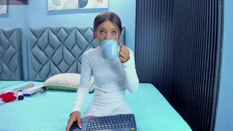 Snapshot of susana_sanchezz chatting on March 2026 12:44:01 PM susana_sanchezz online show from March 2026 12:44:01 PM