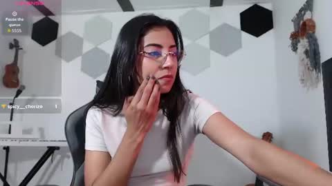 Susana hendrix    online show from June 2026 06:23:01 PM