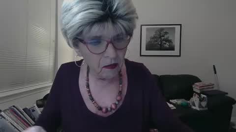 Snapshot of susanandlisa chatting on February 2025 11:36:01 PM sexualsusan online show from February 2025 11:36:01 PM