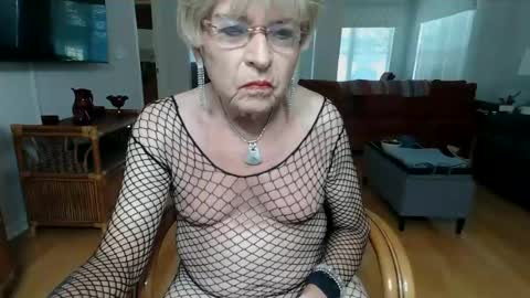 Snapshot of susanandlisa chatting on July 2026 11:11:01 PM sexualsusan online show from July 2026 11:11:01 PM