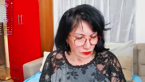 Susan online show from January 2025 04:57:01 PM
