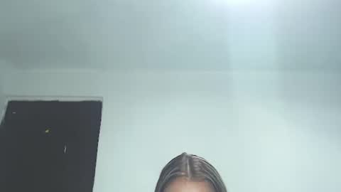 Snapshot of susanleroy chatting on February 2025 10:12:01 AM susanleroy online show from February 2025 10:12:01 AM