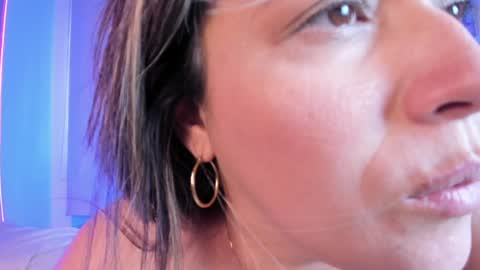 Susan  Everyday From 0530 to 1430 Col Time online show from January 2025 04:58:02 PM