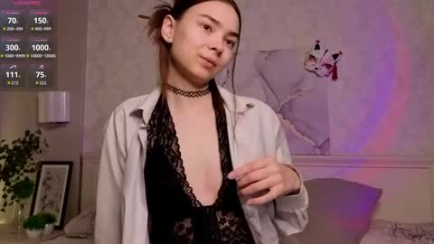 susannahtrojahn online show from May 2026 03:17:02 PM