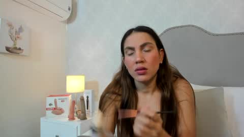 susanthomass online show from April 2026 11:57:01 AM