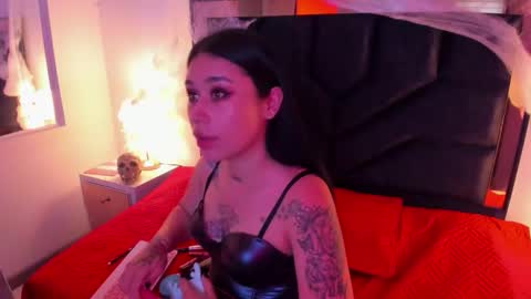 susanvilla online show from October 2025 07:51:01 PM