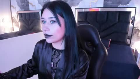 susanvilla online show from June 2026 06:30:02 PM