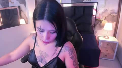 susanvilla online show from June 2026 08:11:02 PM