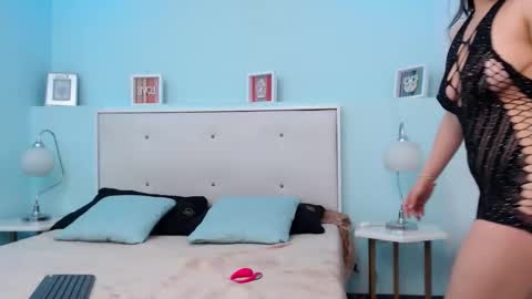 Snapshot of susanwilliams_ chatting on November 2025 11:10:02 AM susanwilliams_ online show from November 2025 11:10:02 AM