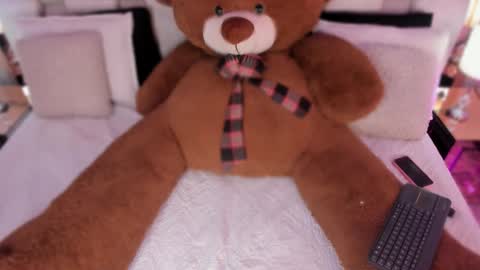  susi  online show from March 2026 08:27:02 PM