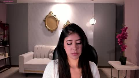 Sussan online show from February 2025 07:16:02 PM