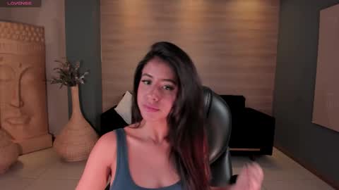 Sussan online show from February 2025 10:47:02 PM