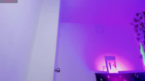 sussanmiller_ online show from February 2025 12:13:01 PM