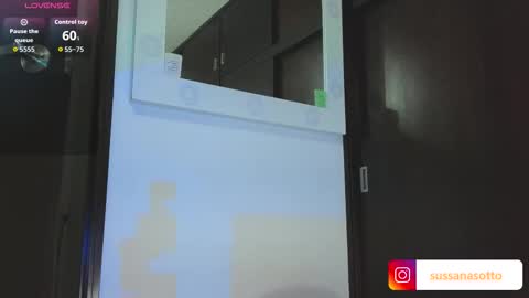 Snapshot of sussi_sotto chatting on October 2025 05:08:01 AM Sussi Soto online show from October 2025 05:08:01 AM