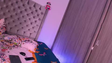 Andrea online show from February 2026 05:16:01 PM