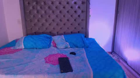 Andrea online show from June 2026 01:28:02 AM