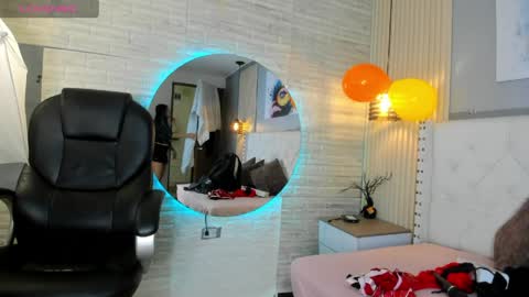 Snapshot of sussy__stone chatting on April 2026 11:47:02 AM online show from April 2026 11:47:02 AM