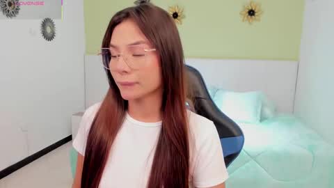 sussy_sweet4u online show from February 2025 07:33:01 AM