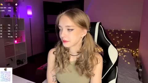 Jessica online show from December 2025 07:55:01 PM