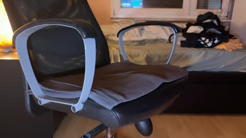 sutlac90 online show from December 2024 01:18:02 AM