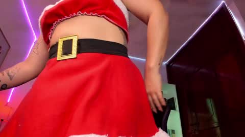 Susan   .. oo .. Independent Model online show from December 2024 08:16:02 PM