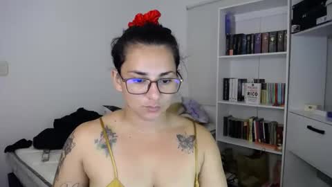 Susan   .. oo .. Independent Model online show from February 2025 11:26:02 PM