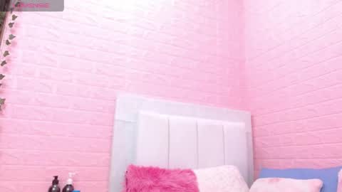 Snapshot of suzan_30 chatting on April 2026 07:27:01 PM suzan_30 online show from April 2026 07:27:01 PM