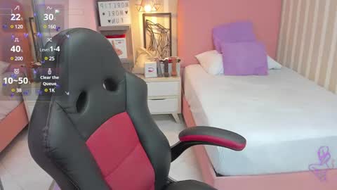 Snapshot of suzetmonaco chatting on February 2025 07:28:01 PM S U Z E T online show from February 2025 07:28:01 PM