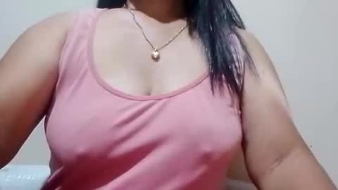 suzzie_hot online show from December 2025 10:09:02 AM