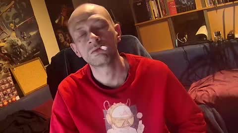 svenerd______ online show from March 2026 08:34:01 PM